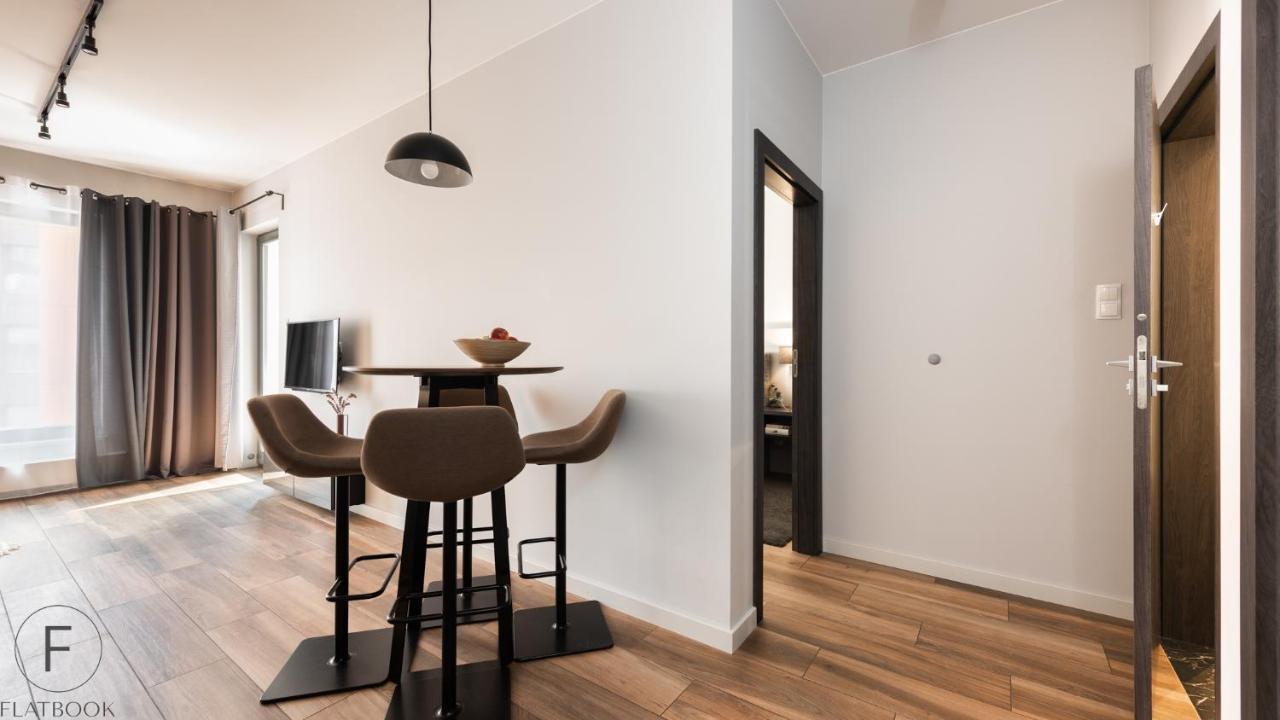 Flatbook - City Center Apartments Brabank With Parking Gdańsk Exteriör bild